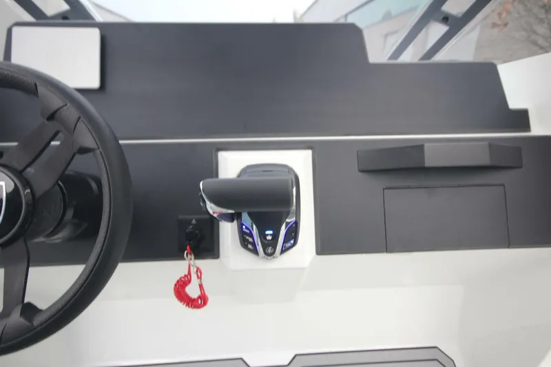 Slide: The Image of Iron 767 T-Top 2026 - 5804561