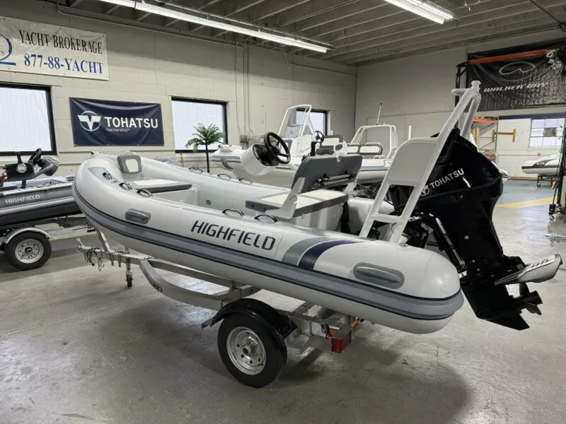 Slide: The Image of Highfield Classic 400 Hypalon 2025 - 5382192