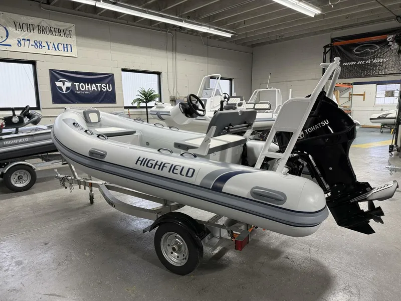 Slide: The Image of Highfield Classic 400 Hypalon 2025 - 5382162