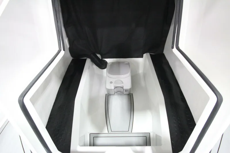 Slide: The Image of Iron 827 T-Top 2026 - 5884401