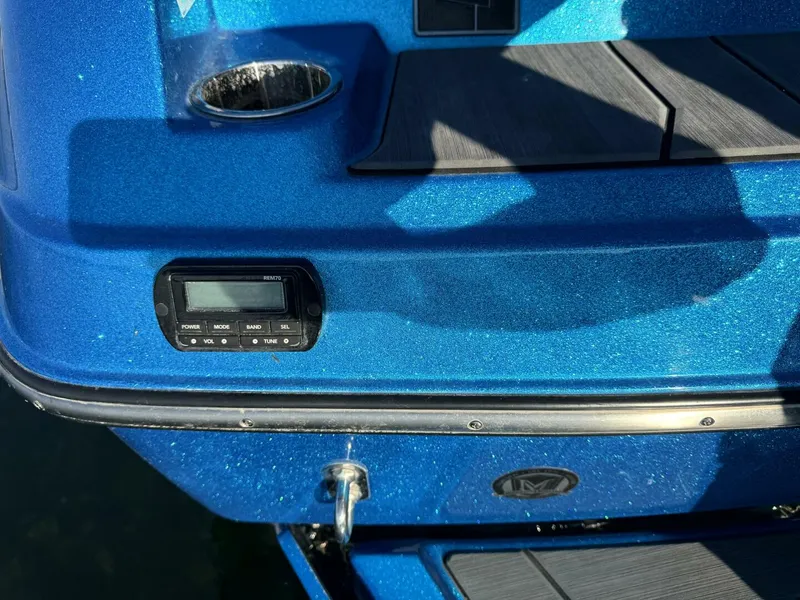 Slide: The Image of Axis T23 2020 - 5471132