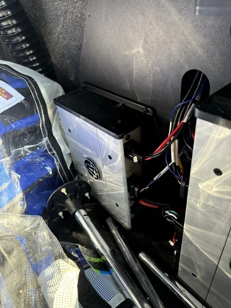 Slide: The Image of Axis T23 2020 - 7509831