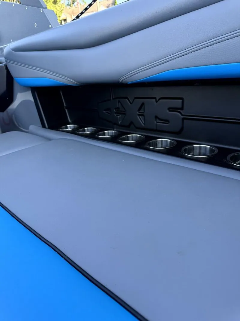 Slide: The Image of Axis T23 2020 - 5471152