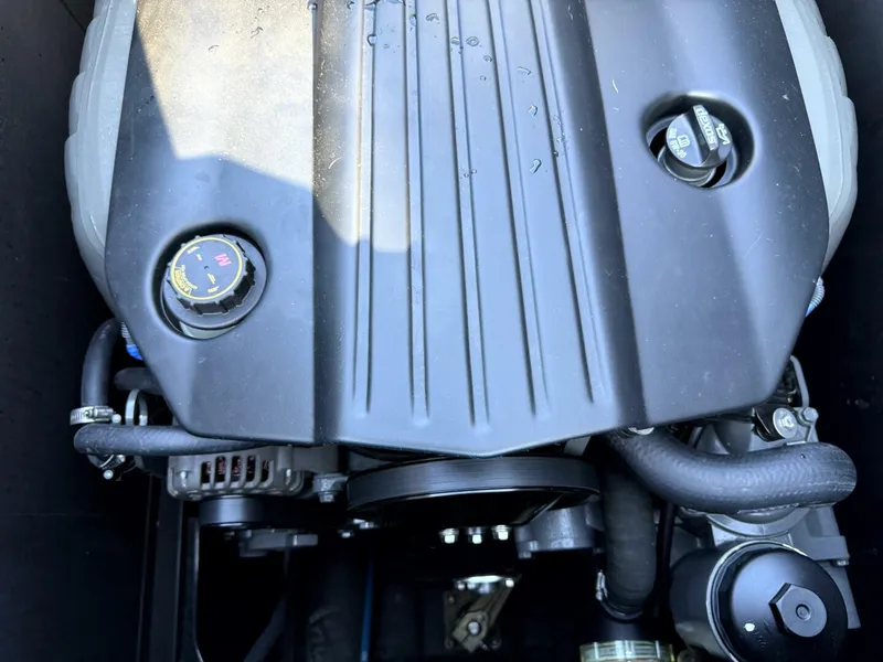 Slide: The Image of Axis T23 2020 - 5471174