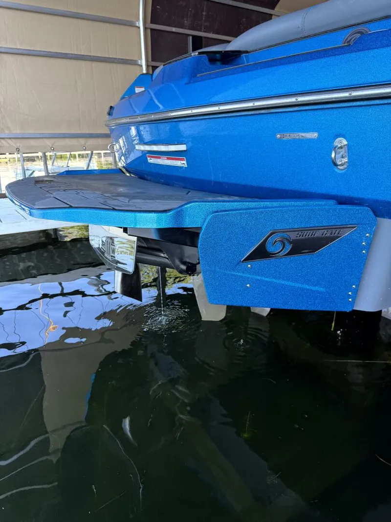 Slide: The Image of Axis T23 2020 - 5471202