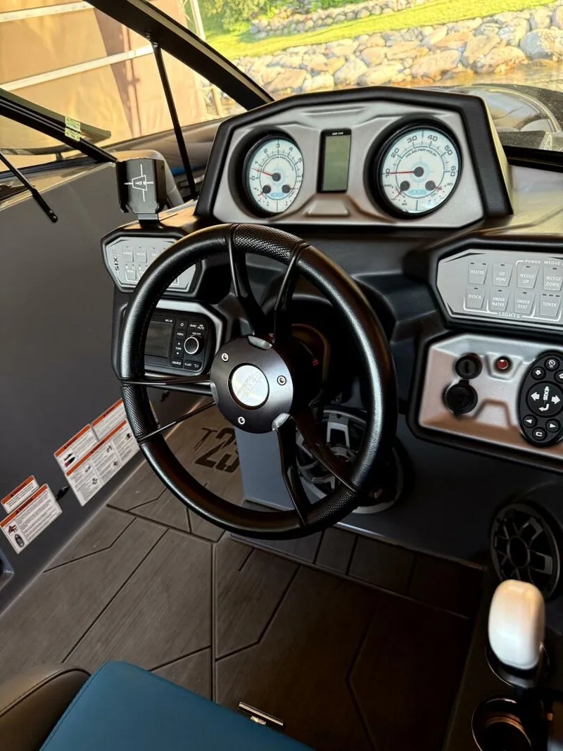 Slide: The Image of Axis T23 2020 - 5471210