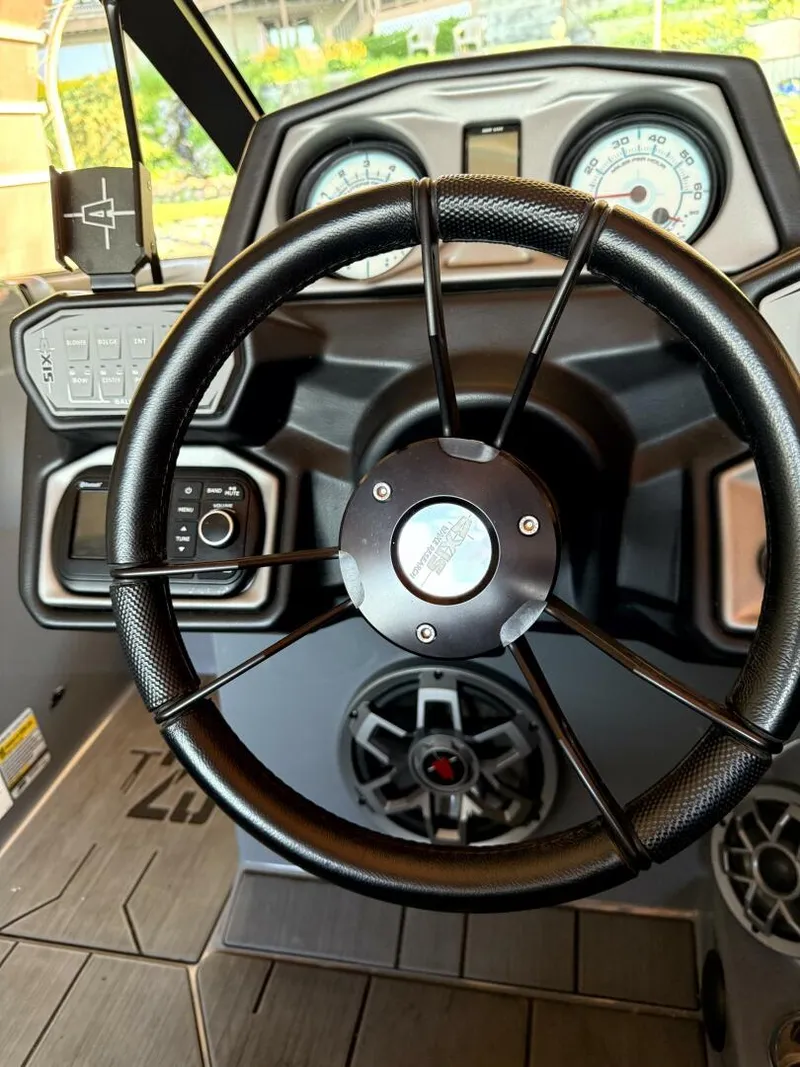 Slide: The Image of Axis T23 2020 - 5471211