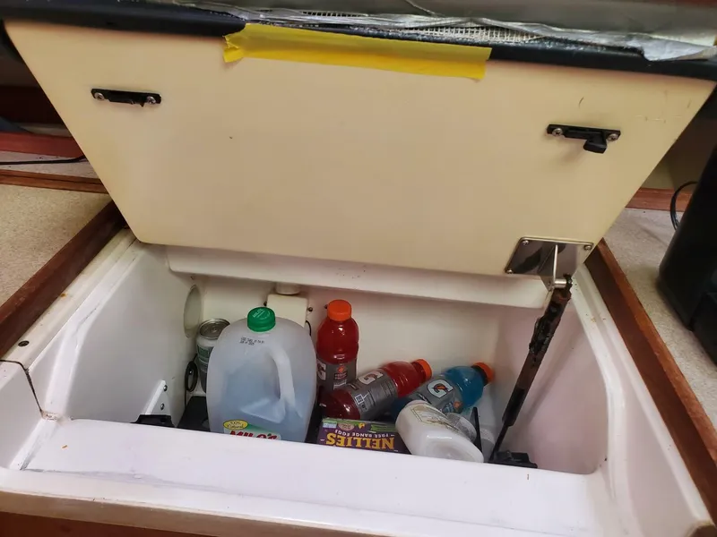 Slide: The Image of Hunter 376 1998 - 5394445