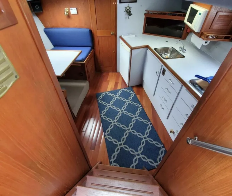 Slide: The Image of Cooper 29 1990 - 5384104