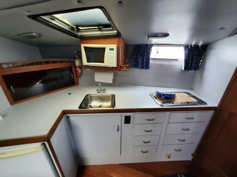 Slide: The Image of Cooper 29 1990 - 5384107