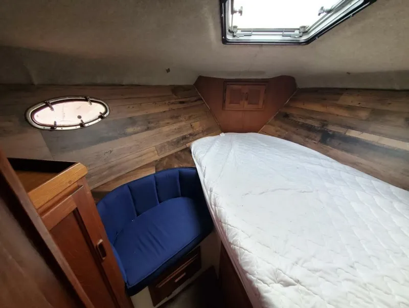 Slide: The Image of Cooper 29 1990 - 5384109