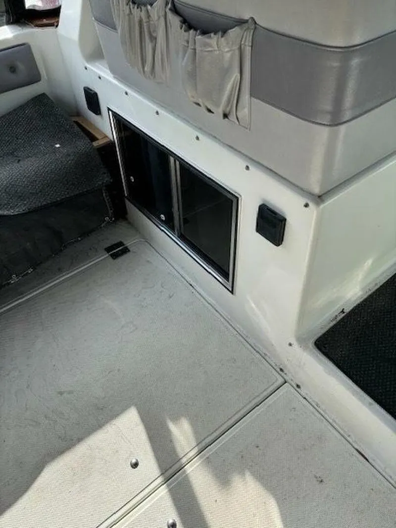 Slide: The Image of Cooper 29 1990 - 5384097