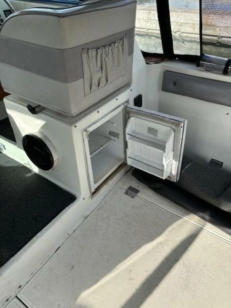 Slide: The Image of Cooper 29 1990 - 5384098