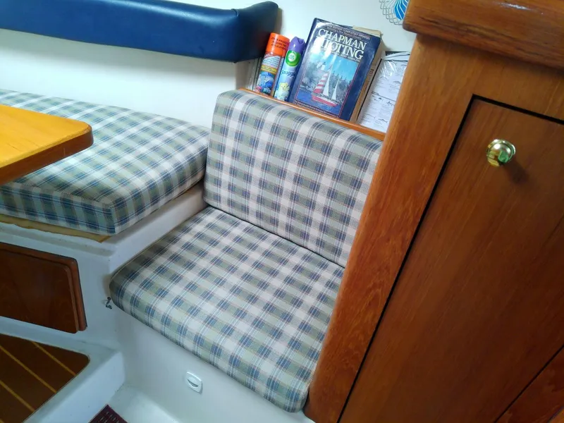 Slide: The Image of Mainship Pilot 30 2000 - 5384194