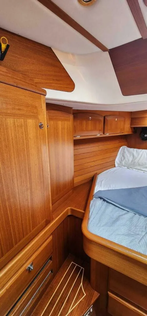 Slide: The Image of 1998 Fantasi 44 Pilothouse - 5385222