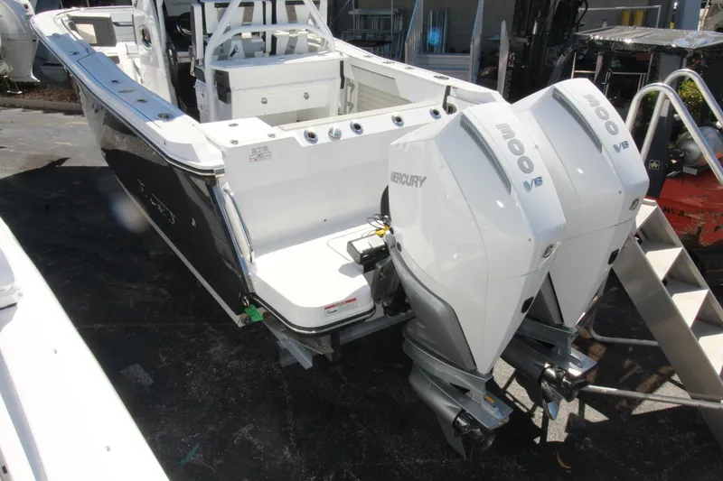 Slide: The Image of Blackfin 272CC 2024 - 5384757