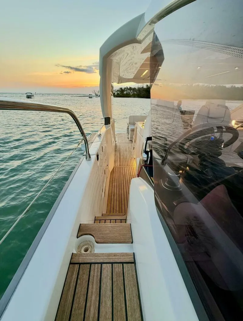 Slide: The Image of Jeanneau DB/43 OB 2024 - 5385675