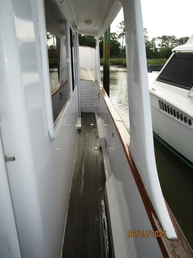 Slide: The Image of 49' DeFever starboard side deck2 - 5386071