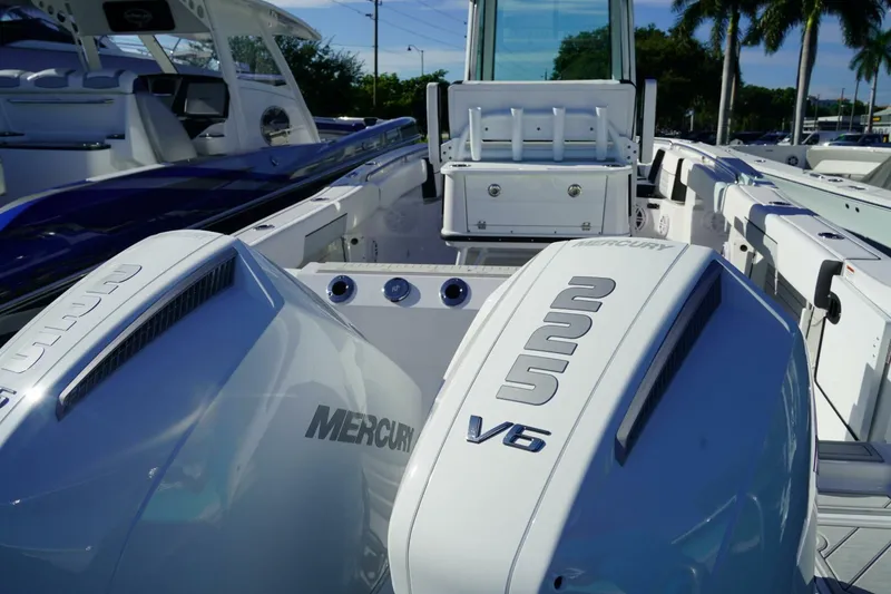 Slide: The Image of Blackfin 252CC 2025 - 5385792