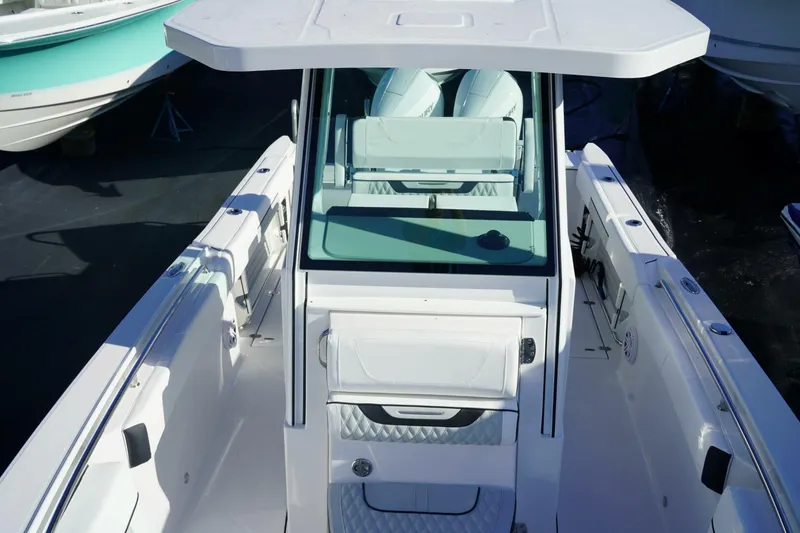 Slide: The Image of Blackfin 252CC 2025 - 5385782