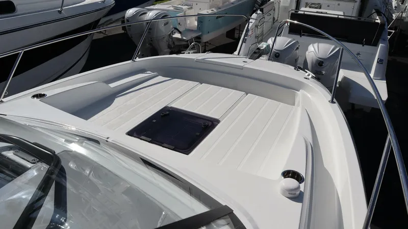Slide: The Image of Jeanneau LEADER 9.0 WA SERIES 2 2025 - 5385881