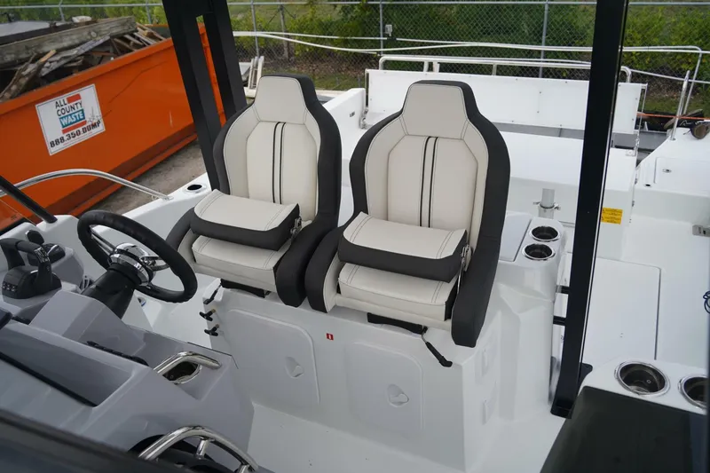 Slide: The Image of Jeanneau LEADER 9.0 WA SERIES 2 2025 - 5385858