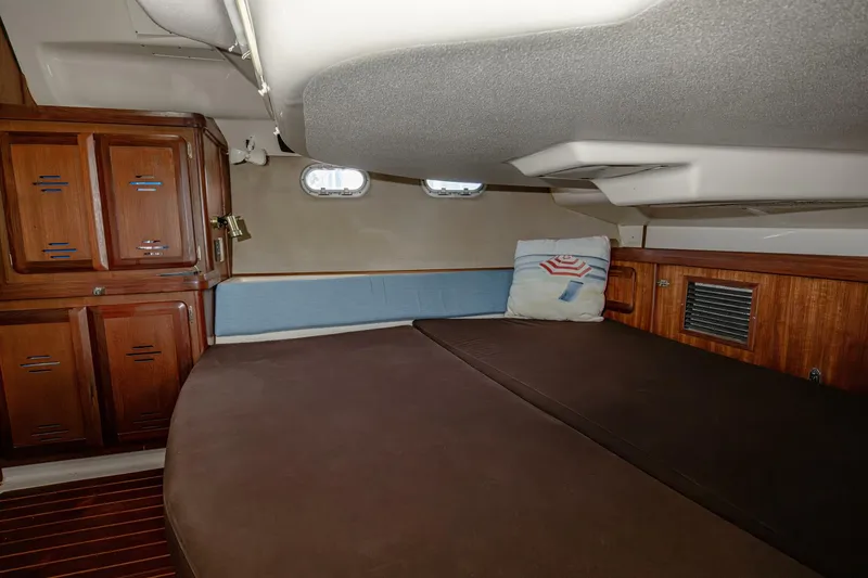 Slide: The Image of Hunter 430 1996 - 5497832