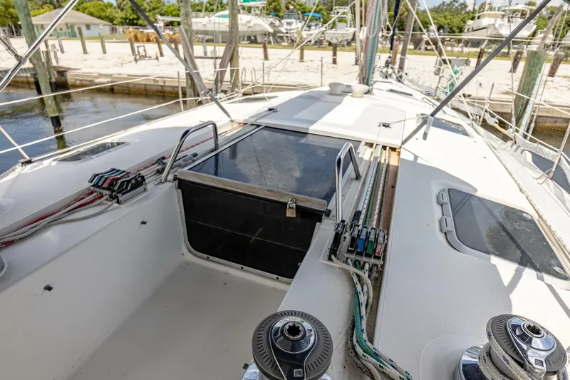 Slide: The Image of Hunter 430 1996 - 5497812