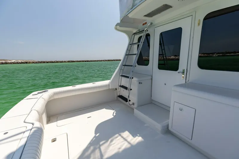 Slide: The Image of 2002 Luhrs 40 Convertible- Trigger Happy- Cockpit - 5387707