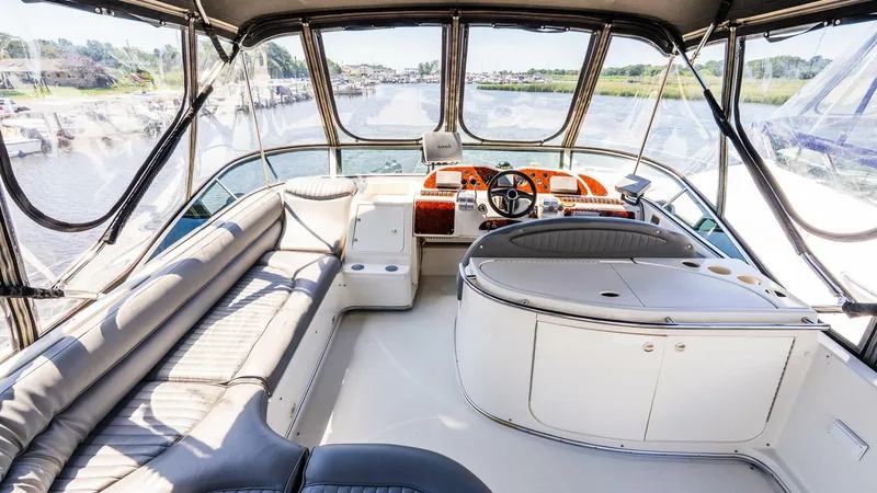 Slide: The Image of Maxum 4600 SCB 2000 - 5511258