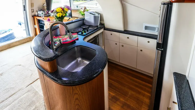 Slide: The Image of Maxum 4600 SCB 2000 - 5511292