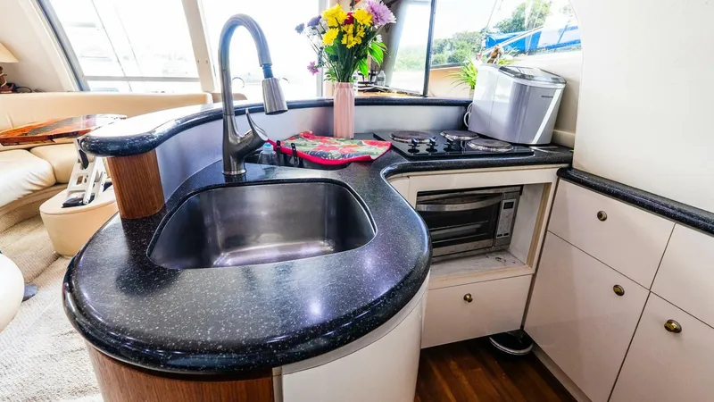 Slide: The Image of Maxum 4600 SCB 2000 - 5511294