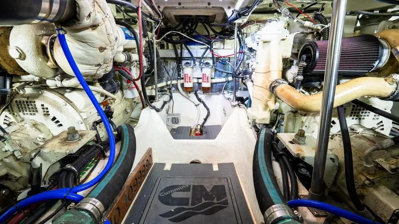 Slide: The Image of Maxum 4600 SCB 2000 - 5511312