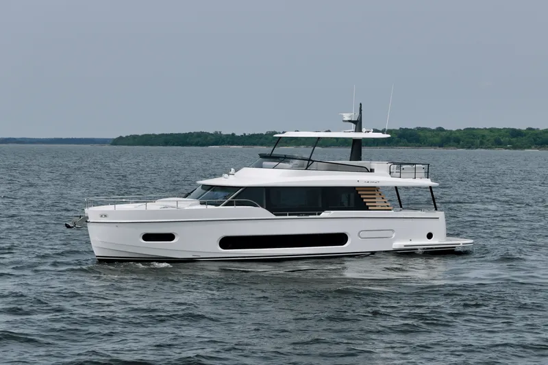 Slide: The Image of Azimut Magellano 60 2026 - 5387919