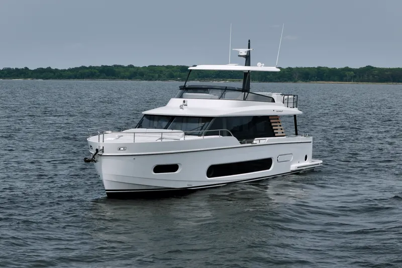 Slide: The Image of Azimut Magellano 60 2026 - 5387922
