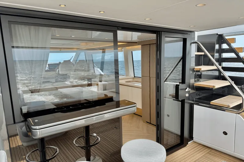 Slide: The Image of Azimut Magellano 60 2026 - 5387934