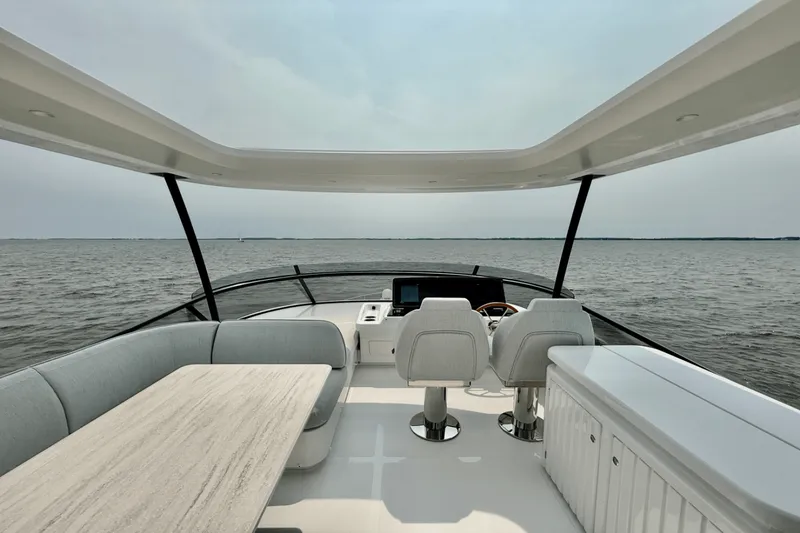 Slide: The Image of Azimut Magellano 60 2026 - 5387981