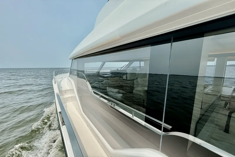Slide: The Image of Azimut Magellano 60 2026 - 5387994