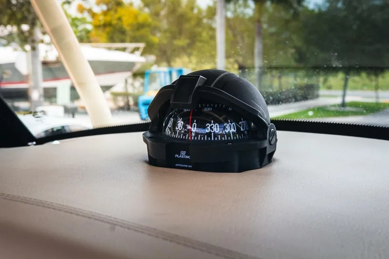 Slide: The Image of Chris-Craft Catalina 34 2017 - 5388565