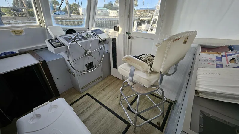 Slide: The Image of Custom 39 1972 - 5392326