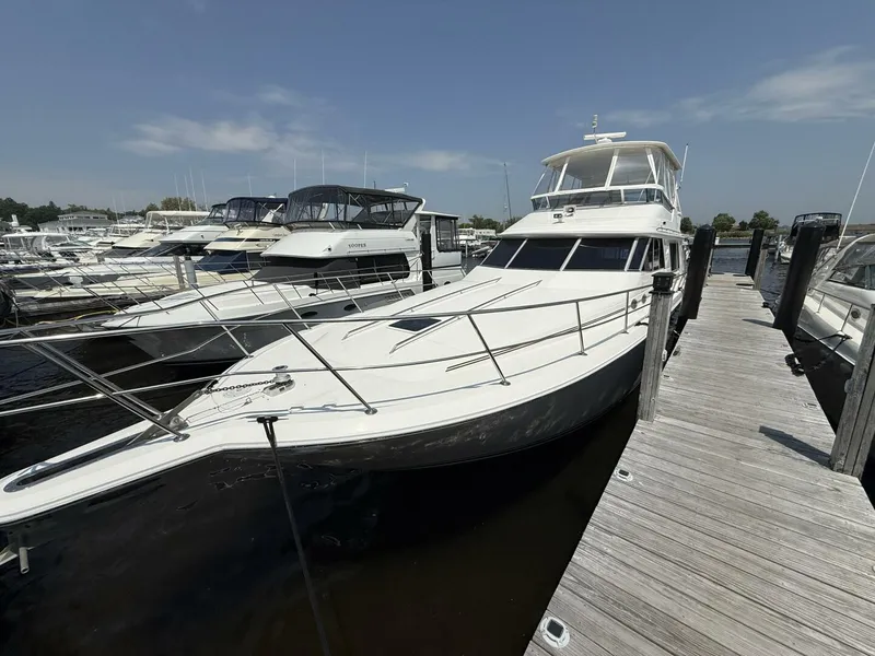 Slide: The Image of Sea Ray 550 Sedan Bridge 1995 - 5390360