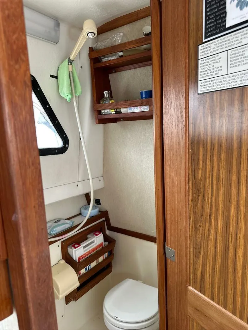 Slide: The Image of Skipjack 26 Pilothouse 1992 - 5388852