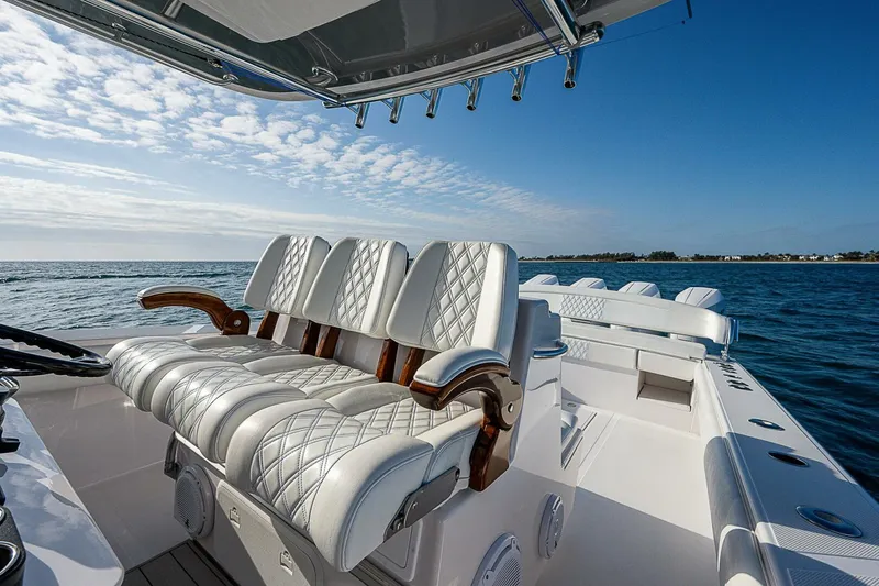 Slide: The Image of Bahama CC w/Quad V10s 2013 - 5389886