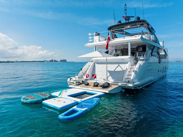 Slide: The Image of Azimut Fly 68 2023 - 51