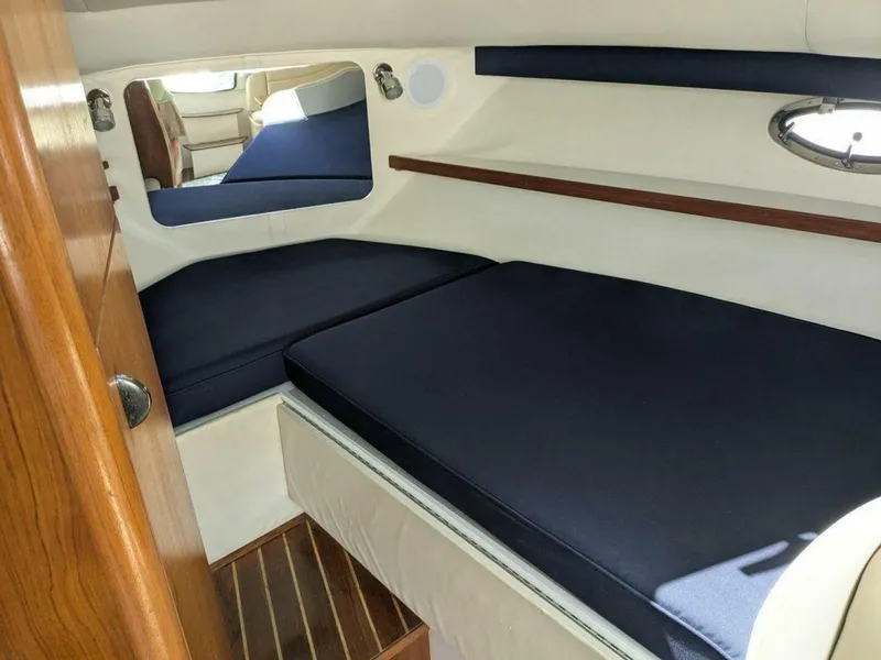 Slide: The Image of Tiara 29 Open 1995 - 5390203