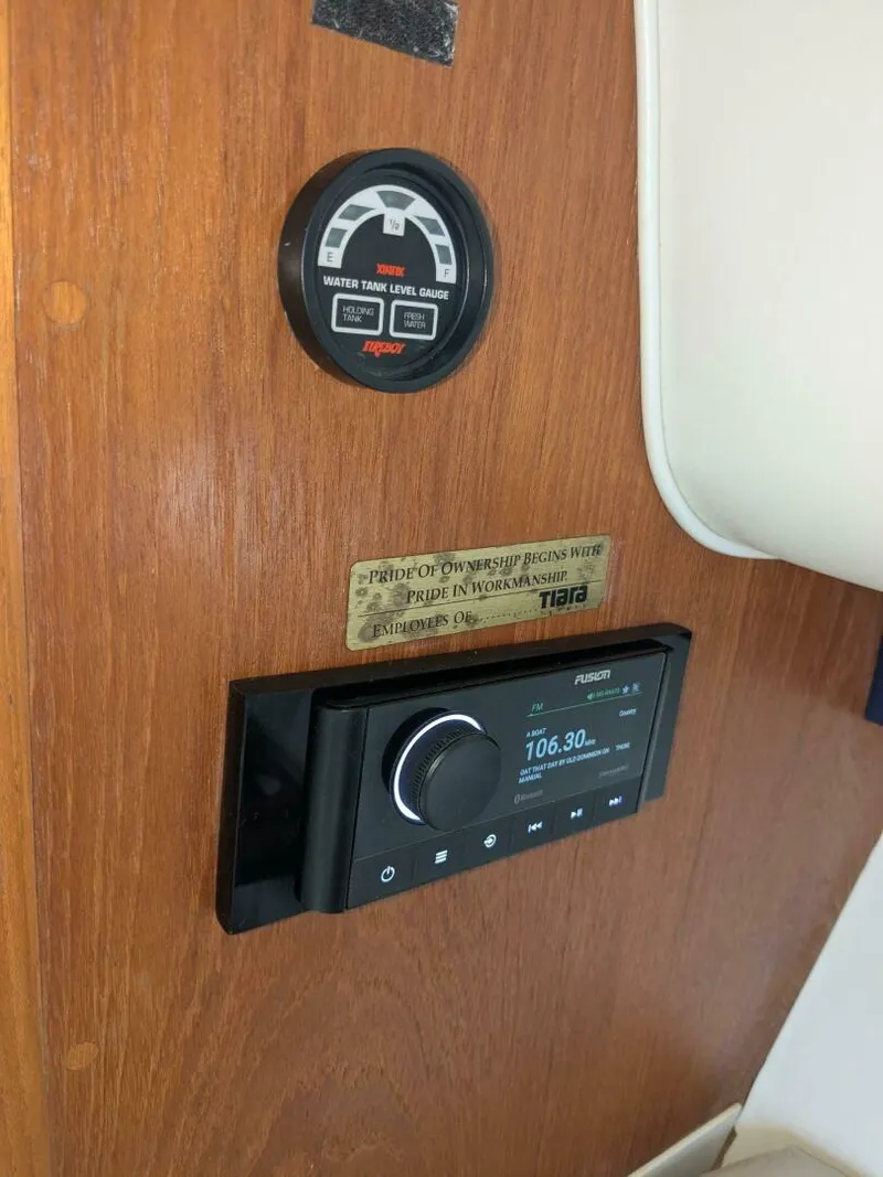 Slide: The Image of Tiara 29 Open 1995 - 5390215