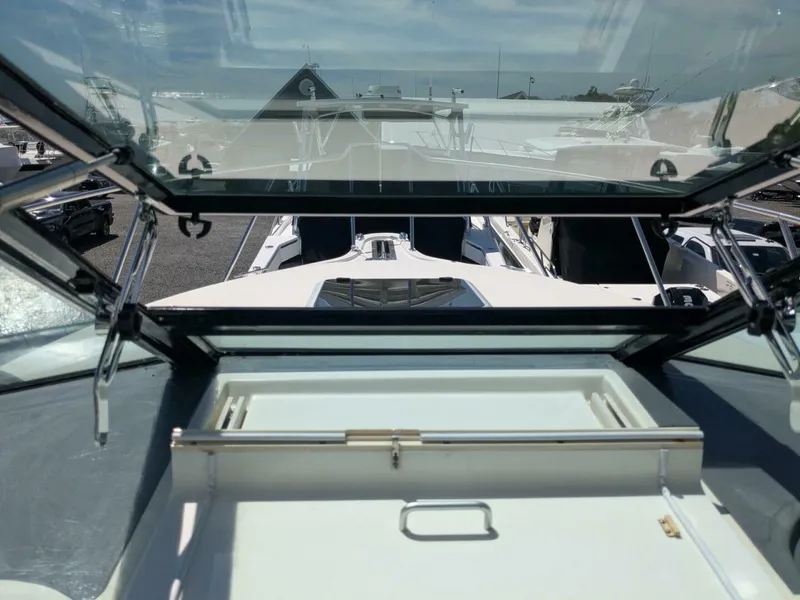 Slide: The Image of Tiara 29 Open 1995 - 5390187