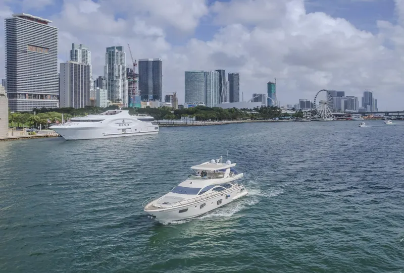 Slide: The Image of Azimut 75 2008 - 5475142