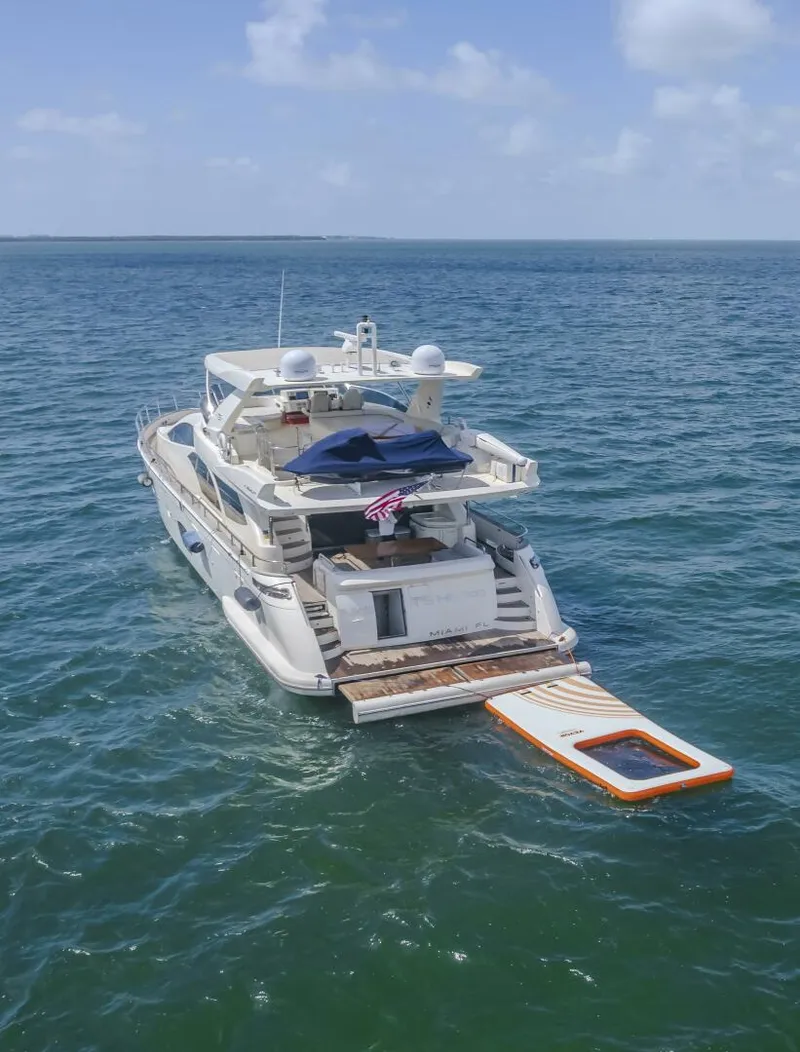 Slide: The Image of Azimut 75 2008 - 5475041