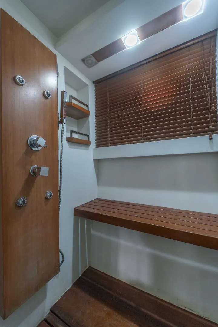 Slide: The Image of Azimut 75 2008 - 5475225